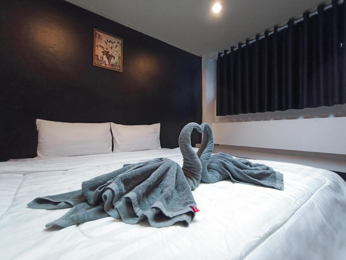 Hotel Frente Chiang Mai Zewnętrze zdjęcie